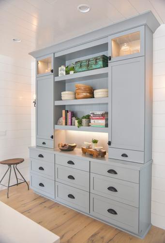 Modern Meets Farmhouse